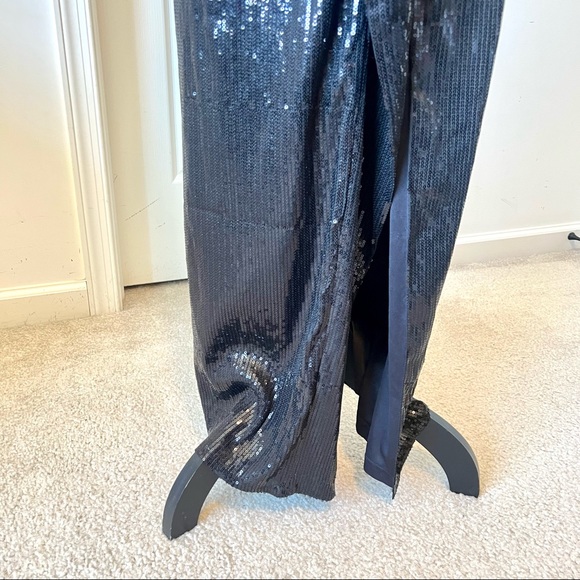 LULU’S Strapless Sequin Gown With Ruffled Waist—SZ. Small - Picture 4 of 15